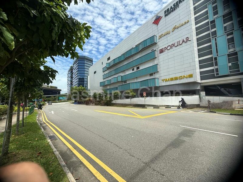 Office for Sale in  Woodlands Avenue 2 - Image 11